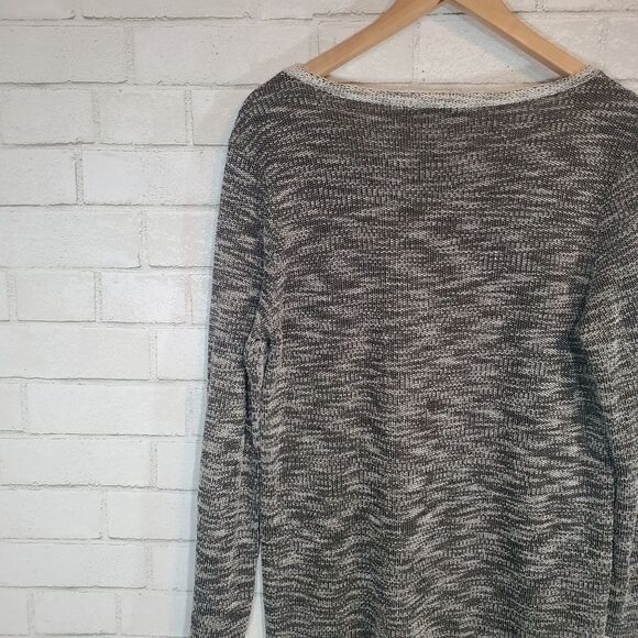 Foreign Exchange sweater - Picture 13 of 15